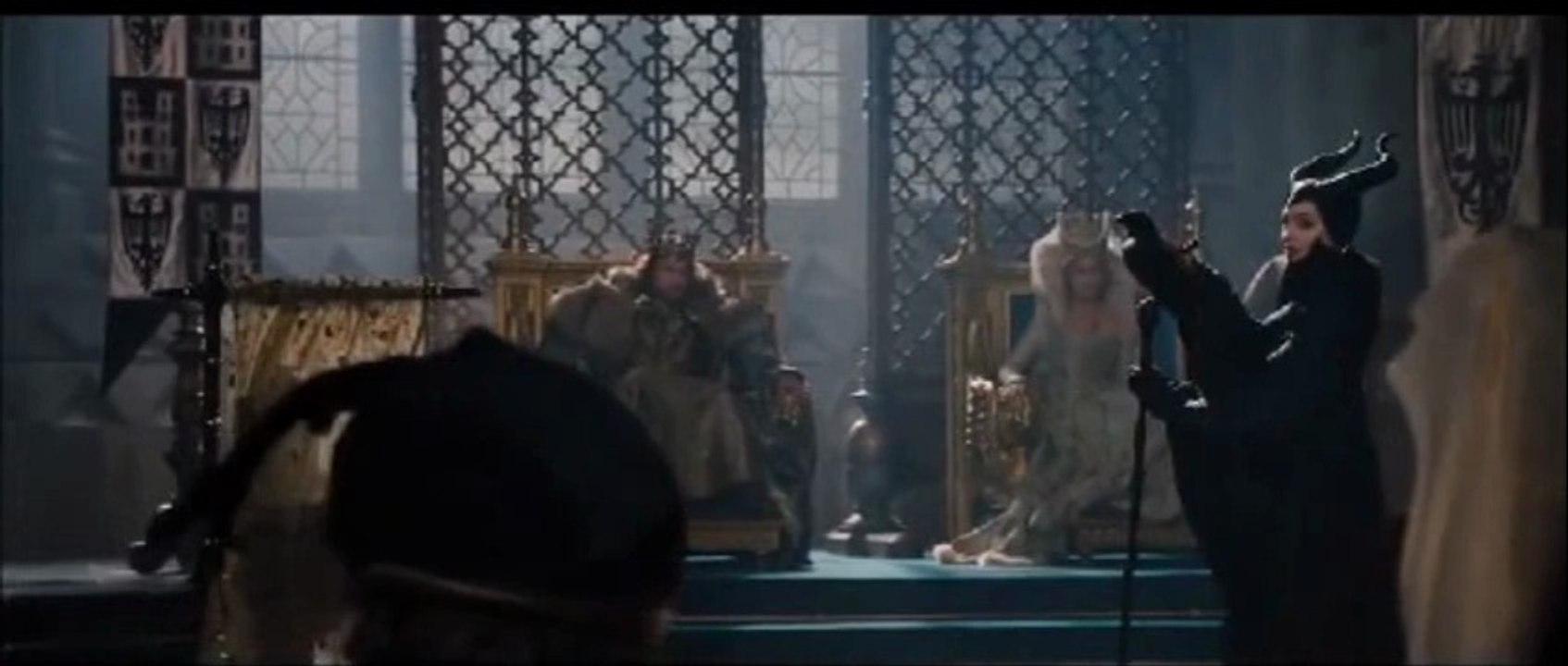 SUSANA VIEIRA dublando MALÉVOLA