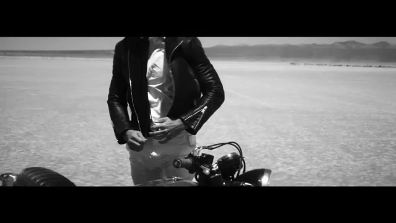 "B4U Vevo" Jennifer Lopez - First Love (Official Video)