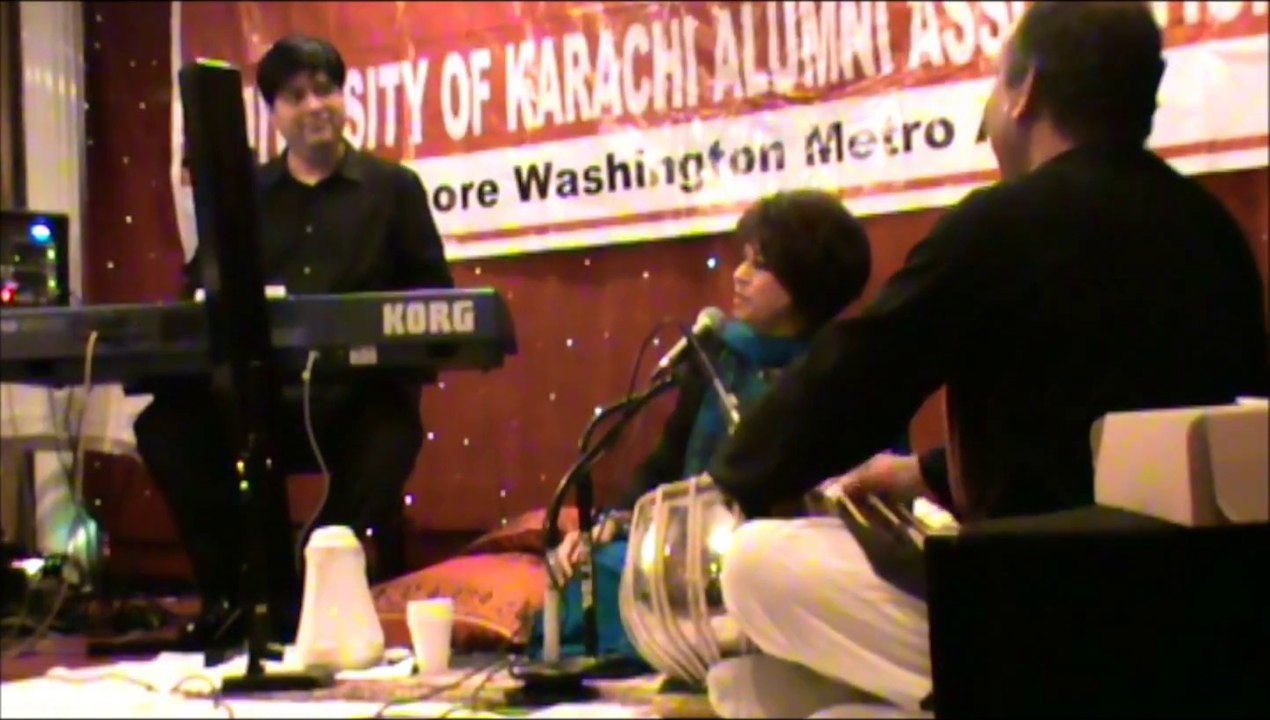 Gullon Mein Rang Bhare