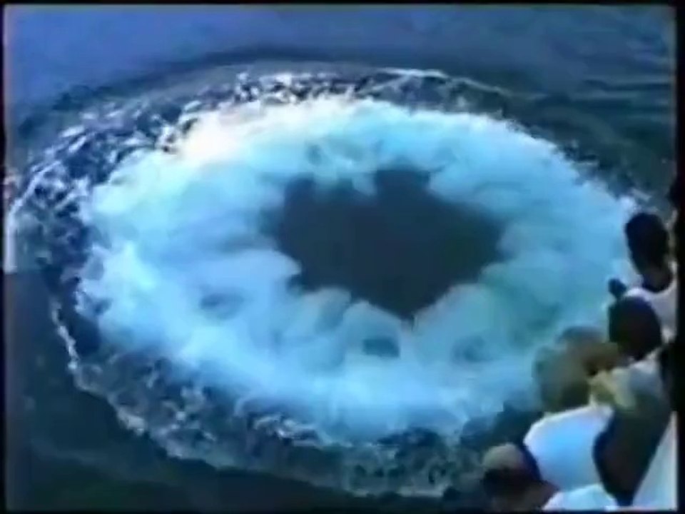 Çok çok güzel... Kesinlikle izleyin!