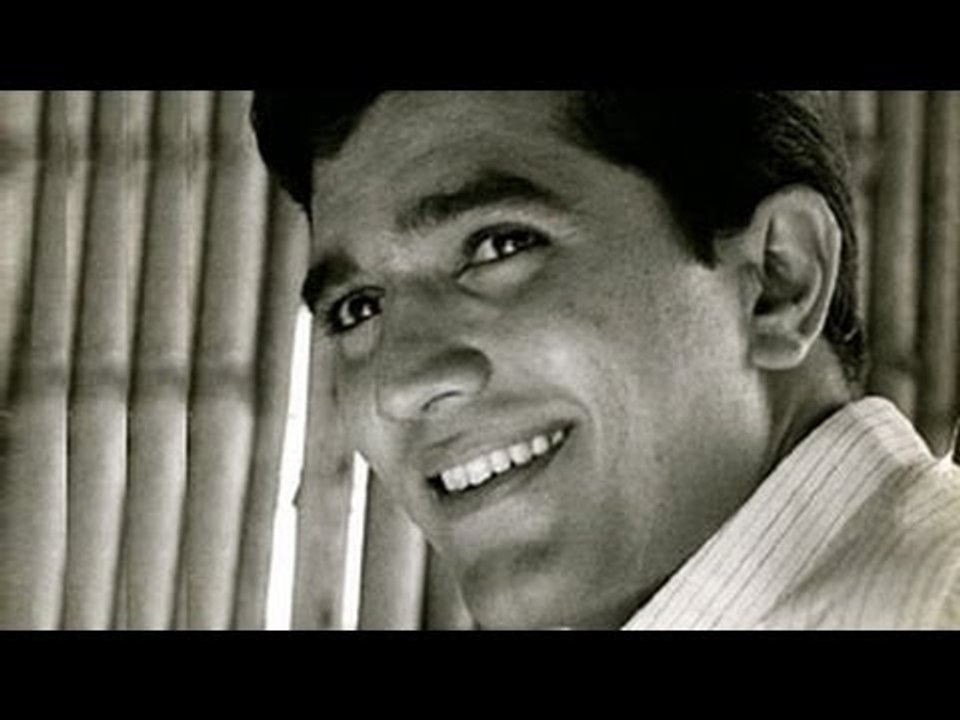 Remembering Bollywood Legends Who Passed Away in 2012 🕊️