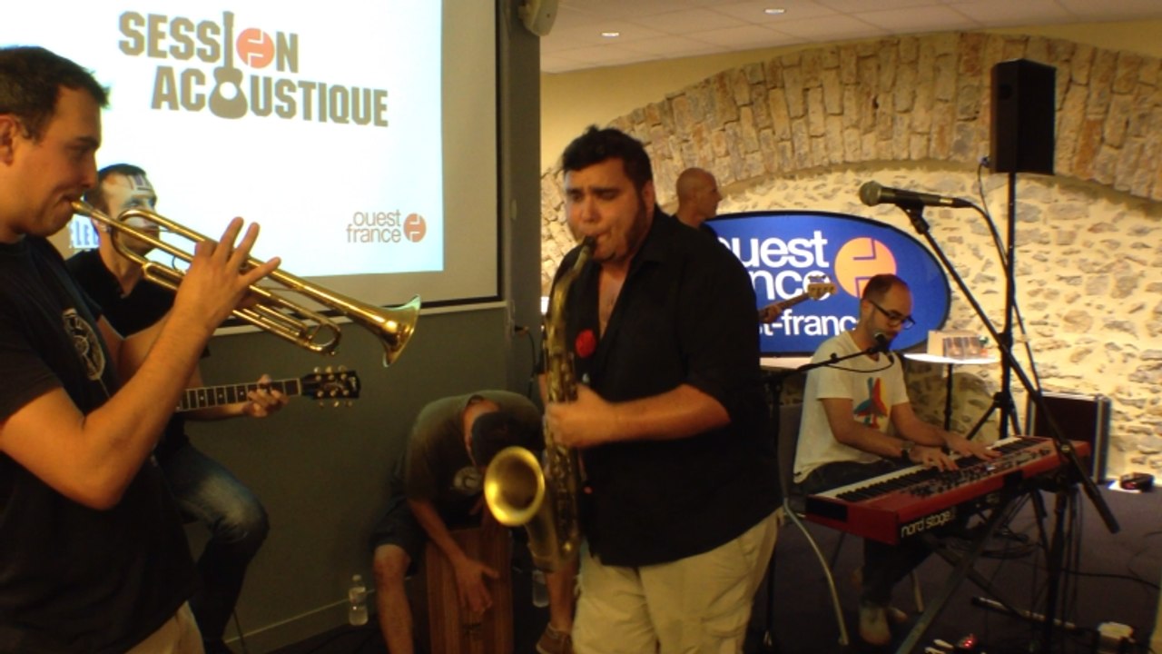 Session acoustique... Charivari