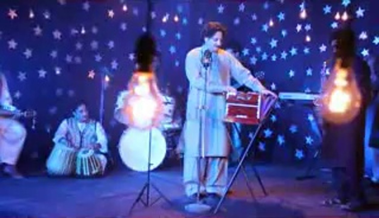 Sarfaraz Album Ashnaye  Na Na Na Na Na Ta Ta Na Wayama