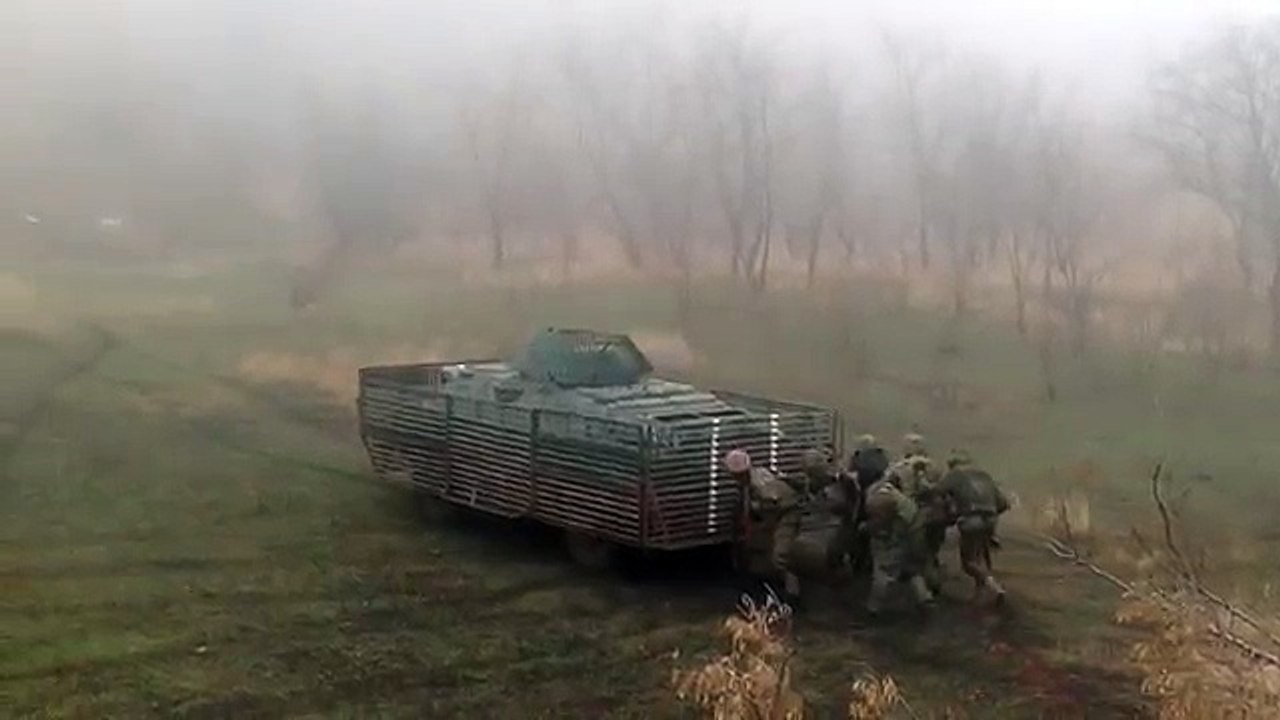 Украина.Батальон Святая Мария оттачивает навыки по уничтожению противника