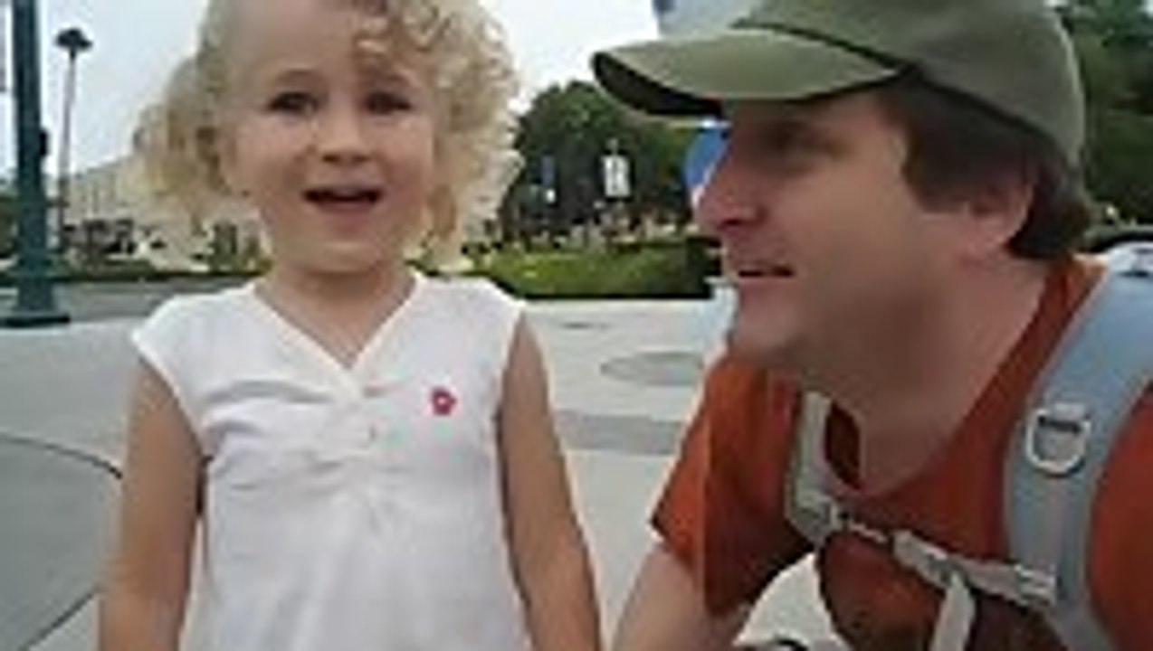 Little girl realizing what Disneyland is