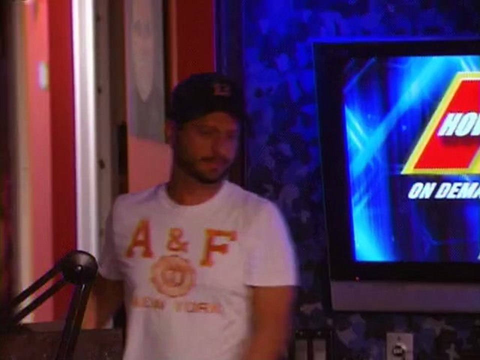 HTVOD - Gary Quizzes Sal