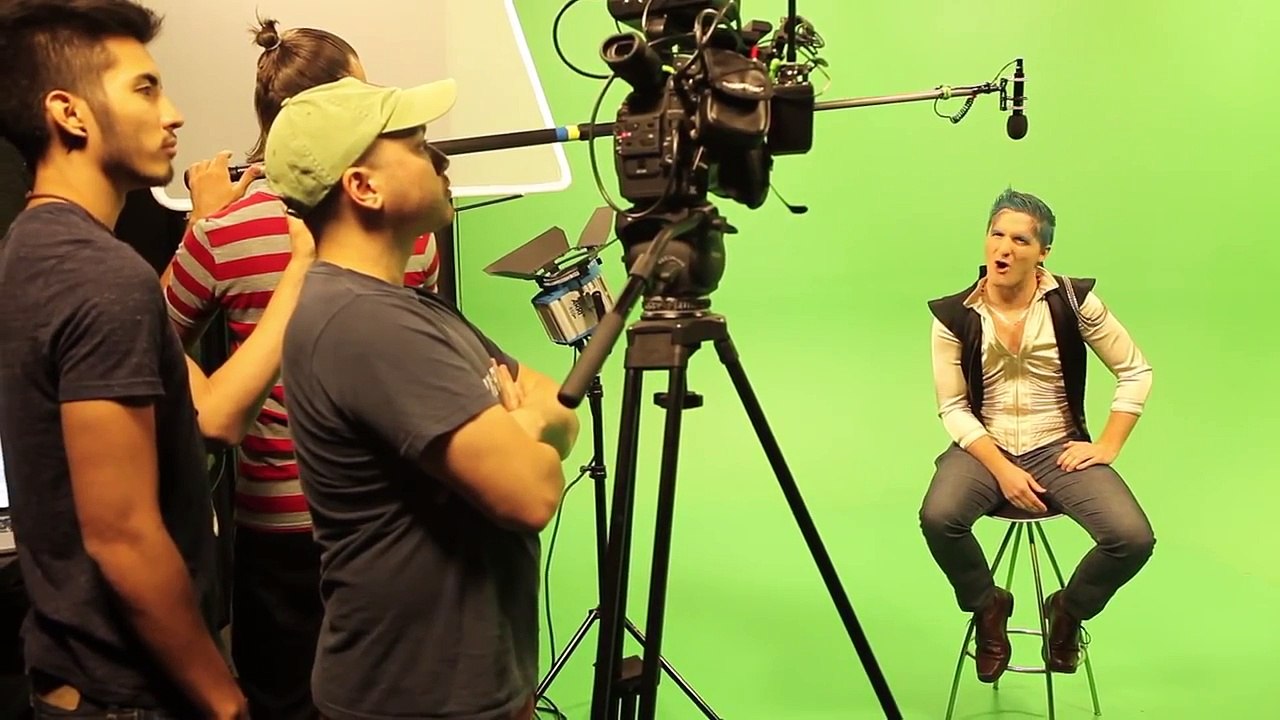 Holograms and scifi pretty