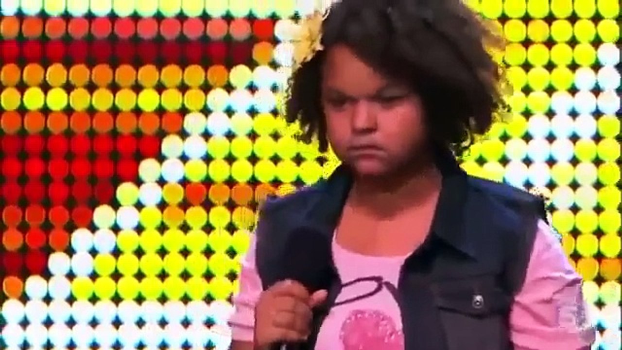 девчонка перепела Бейонсе!!! весь зал встал! очень сильный голос!!!