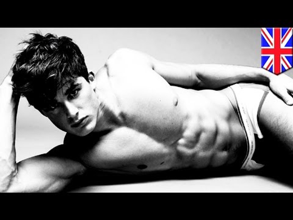 Student discovered his hot math lecturer is a hunky male model