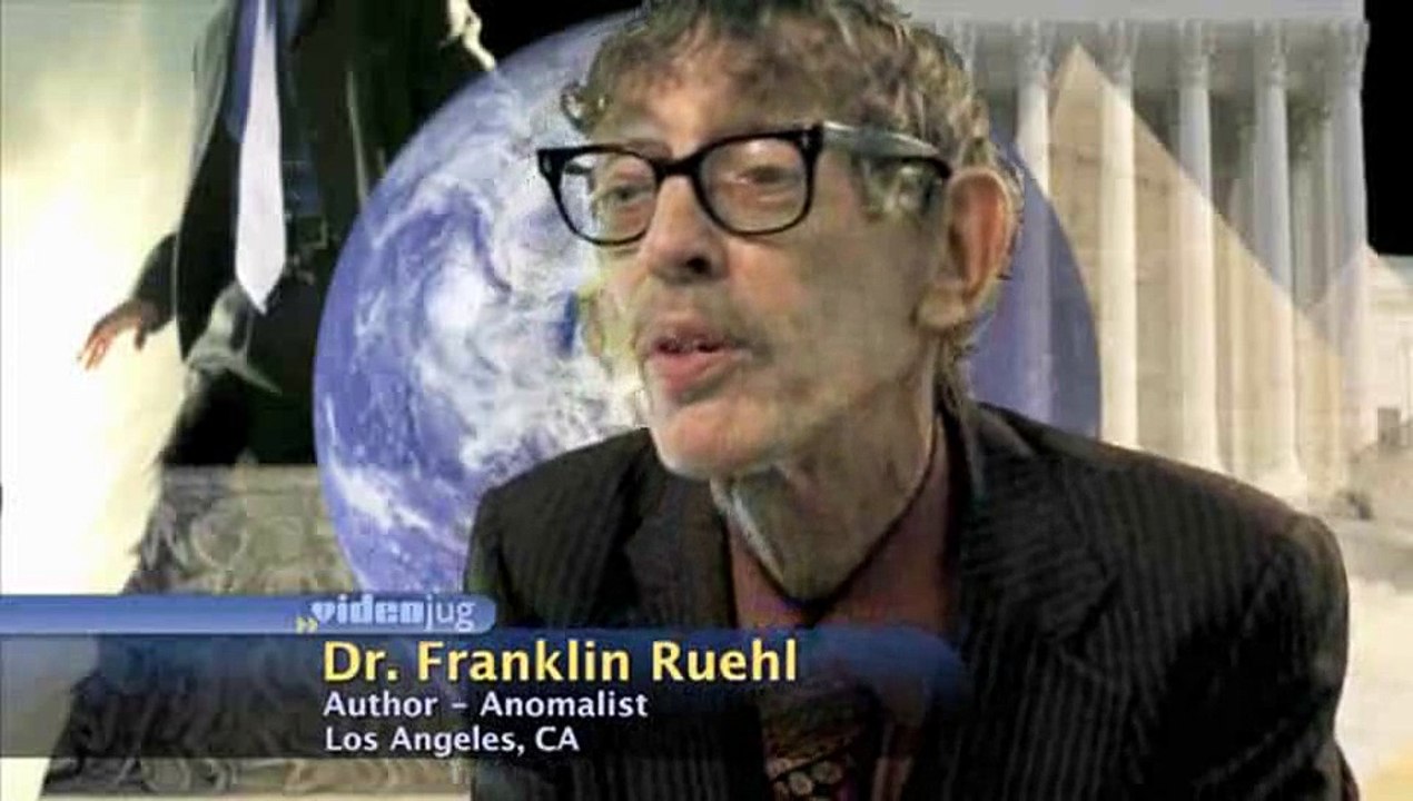 What are some conspiracy theories involving Adolf Hitler?: Conspiracies In History