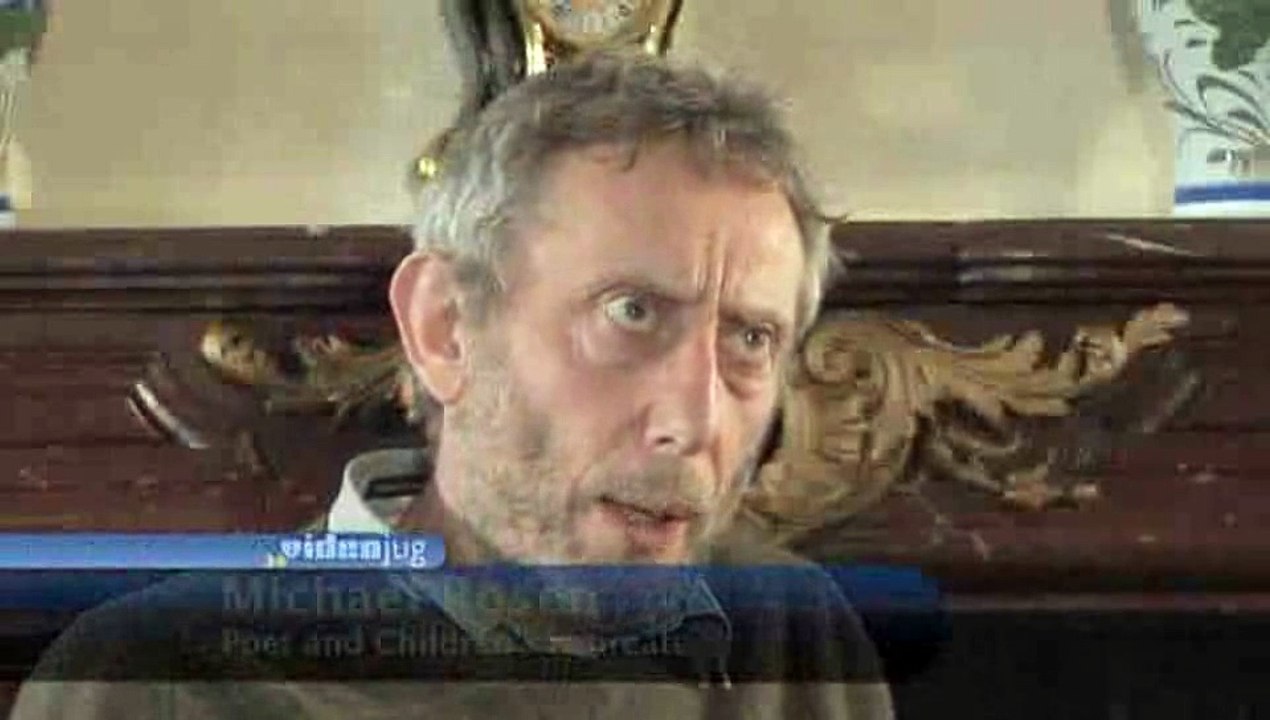 What is 'free verse'?: Types Of Poetry