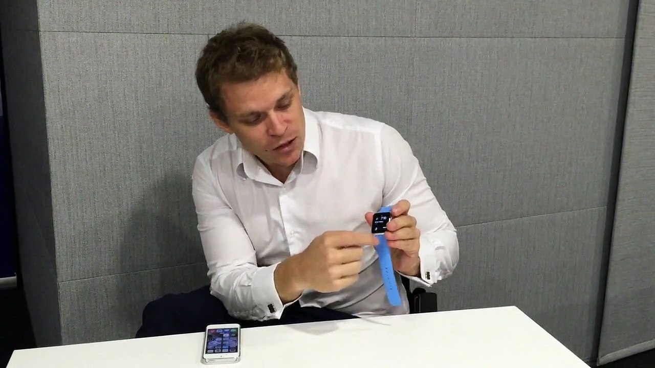 Should you buy the new Apple iWatch? Does the pulsometer work?