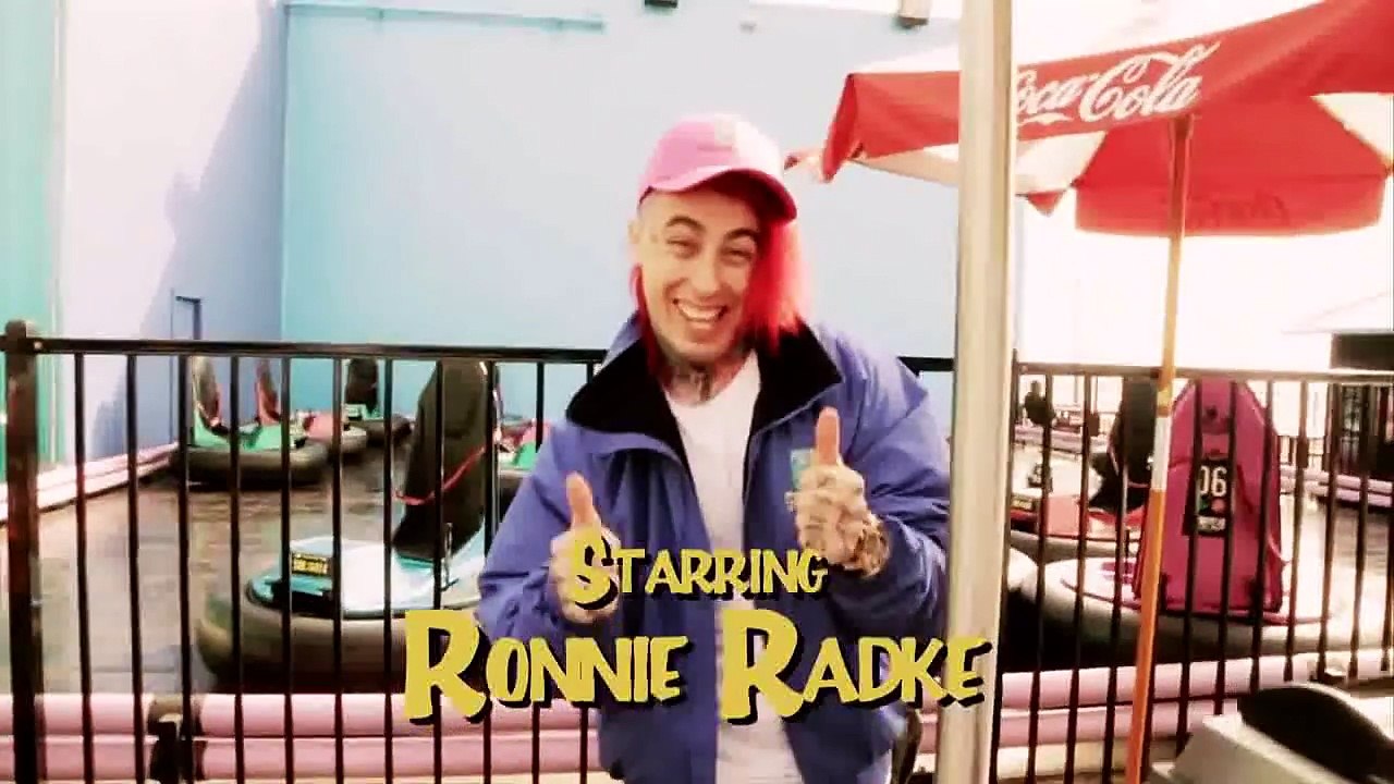 Falling In Reverse - Game Over (video)