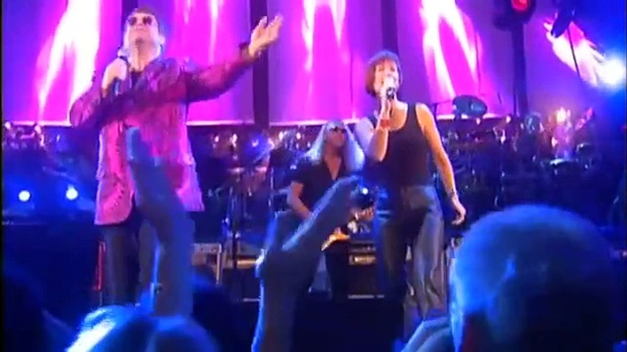 Elton John & Kiki Dee - Don't Go Breaking My Heart (Live High-Quality Performance)