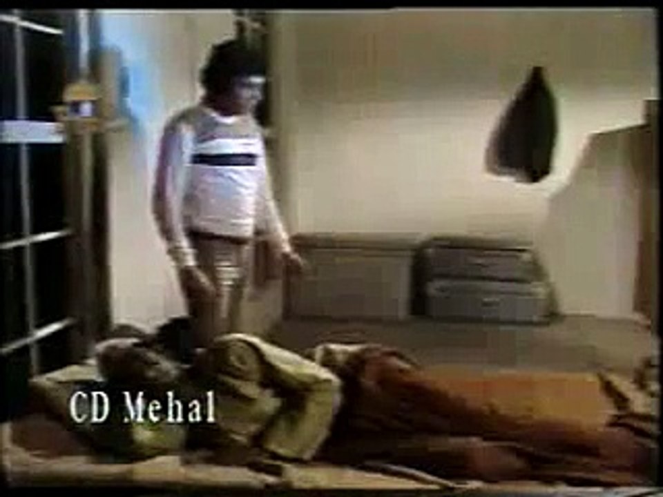 Michael Jackson vs Ismail Tara on PTV - Classical !!