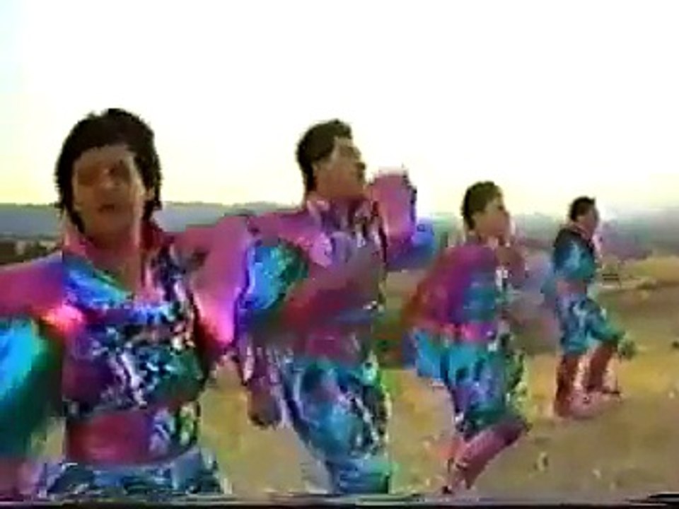 Saya de Amor - AMARU