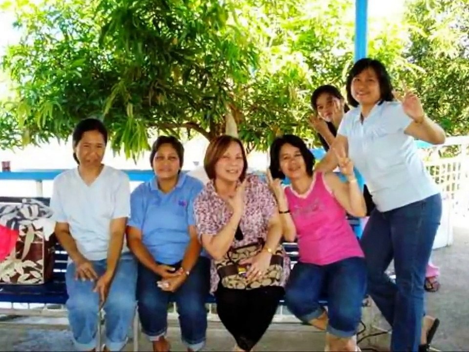 That's what friends are for w/ Lyrics - Dionne Warwick and friends-(MES Batch '76)