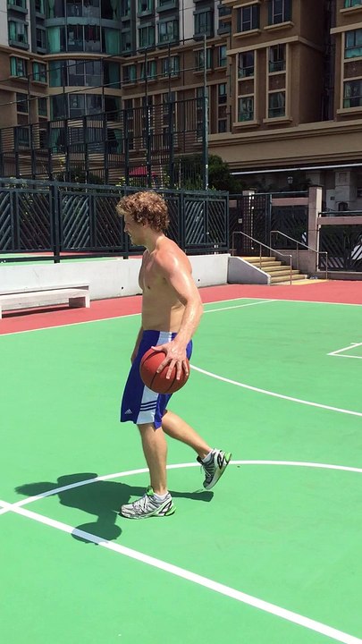 Julian Hosp - Basketball 3-pointer way behind line