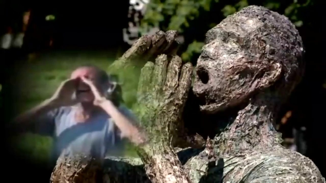 Nermine, dođi (Skulptura) - Historijska scena iz jula 1995.