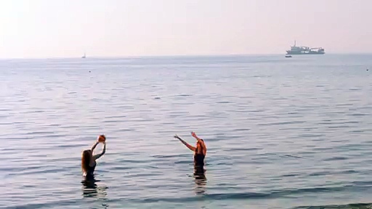 Тарзанка с сюрпризом (Bungee jumping with a surprise)