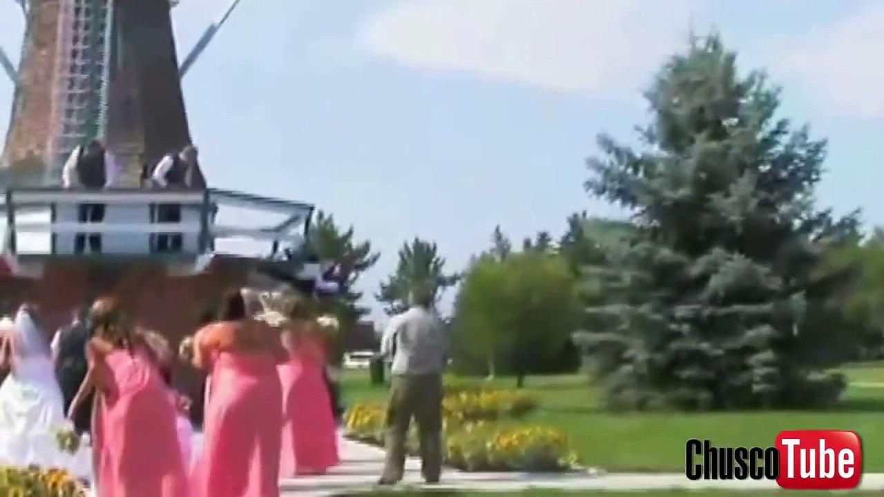 Смешные моменты на свадьбах