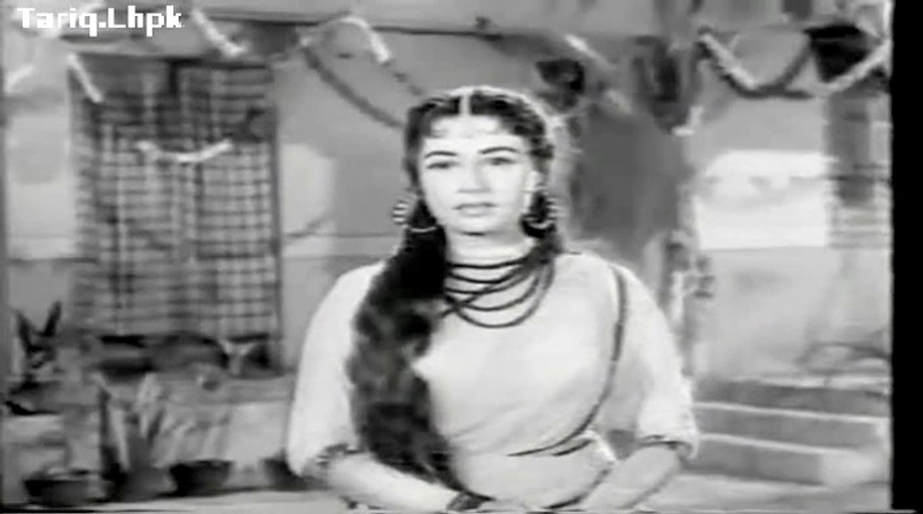 Kankarien mare karke ishaare balma badha beiman