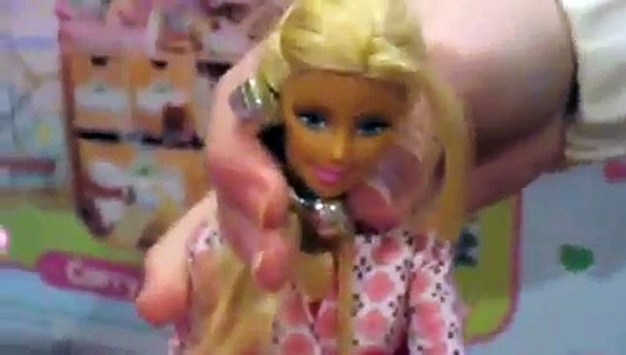 Barbie and Ricky go to the Pool