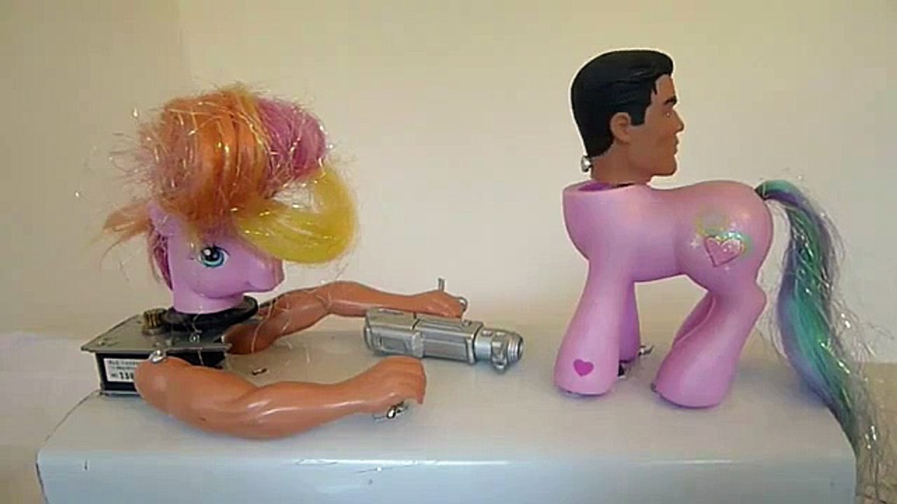 странная игрушка