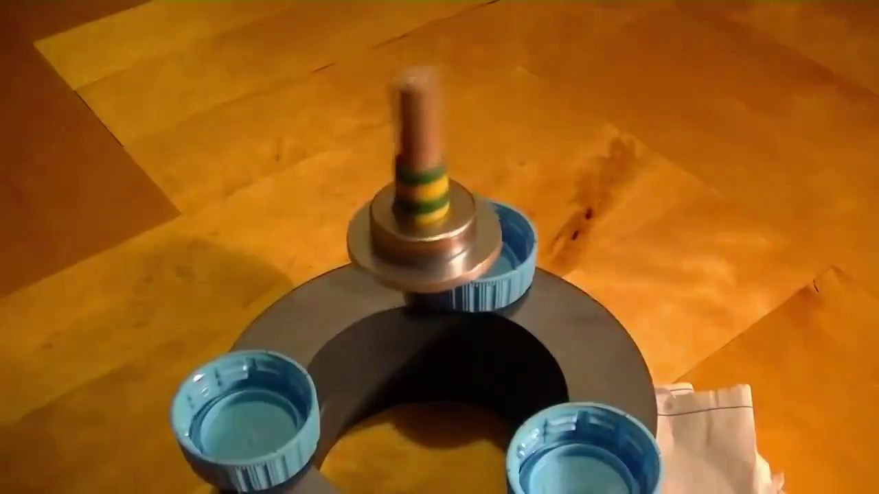 Нет, это не магия. Это - физика