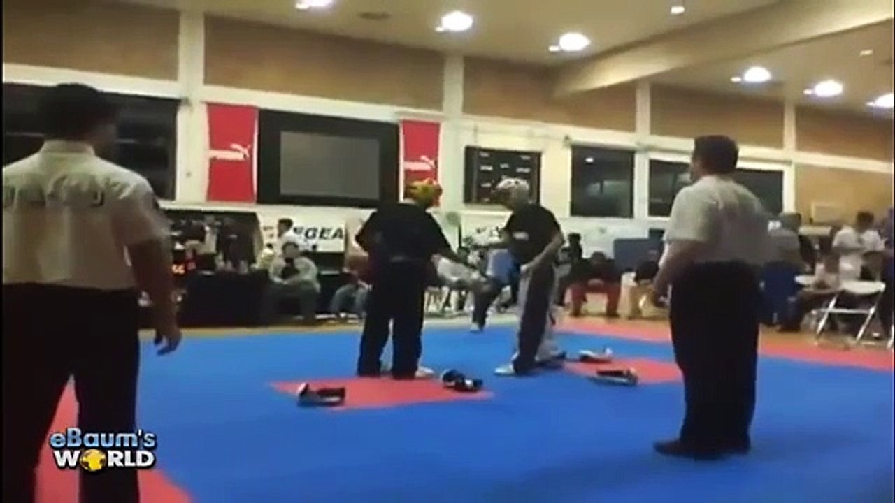 اطلق لقطات مضحكة