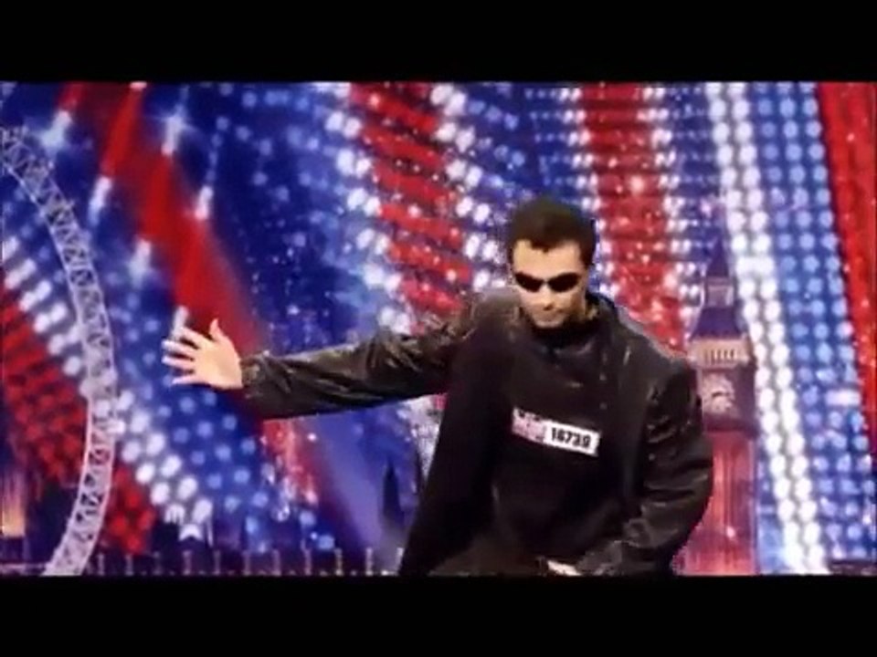 СМОТРИ! Перед Ним ВСТАЛ ВЕСЬ ЗАЛ! ЖМИ