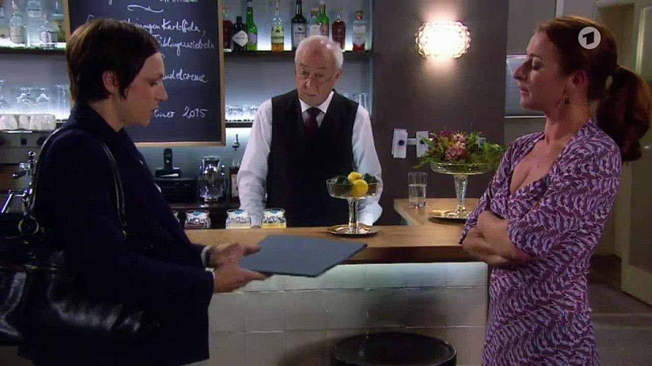 2084 - Isabelle Carla (5)