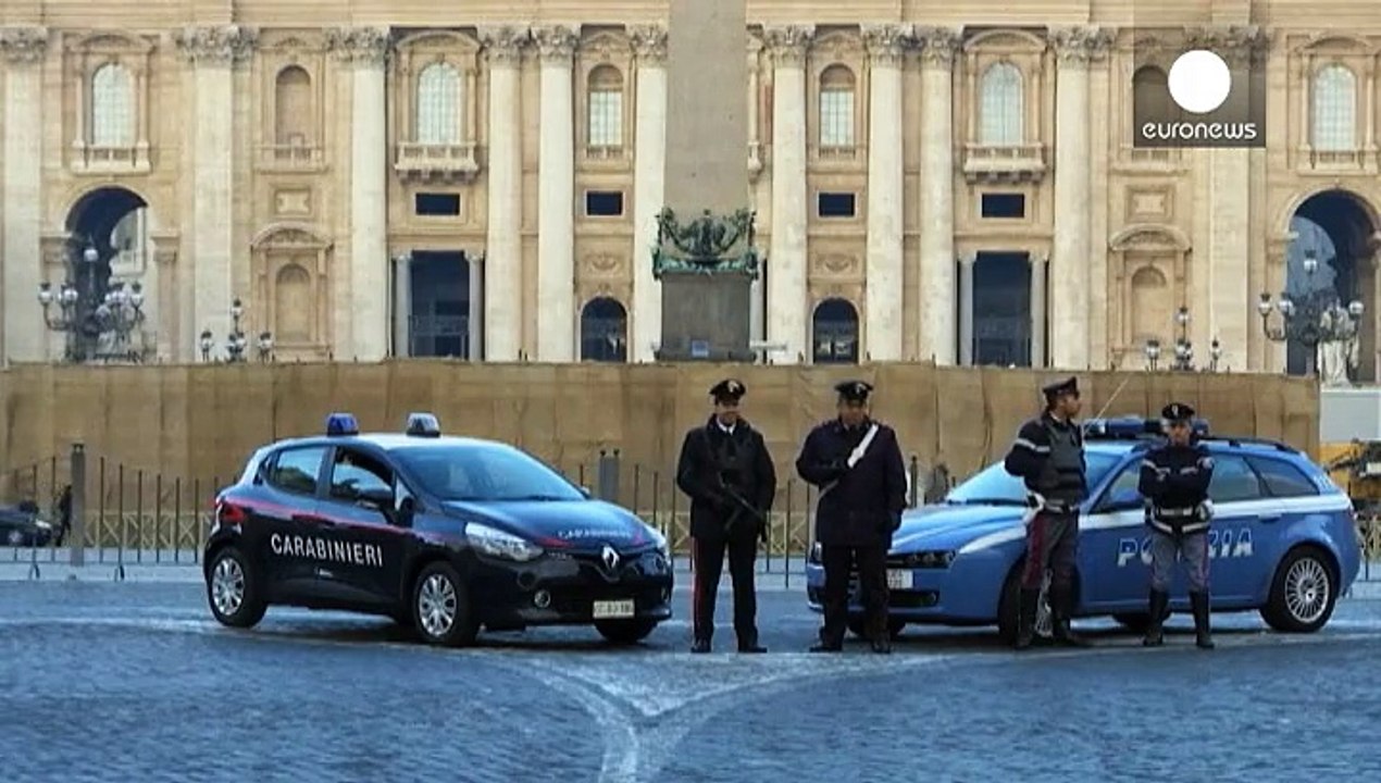 Italy raises security level in wake of Paris attacks