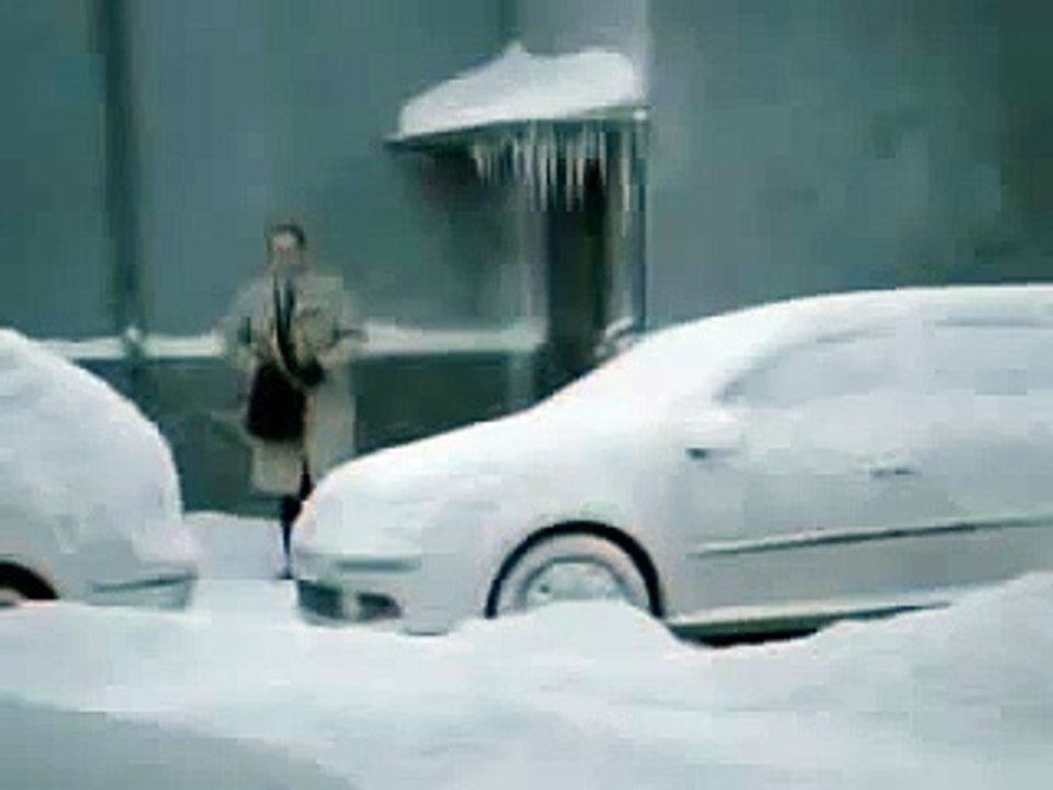 Ни ту машину почистил