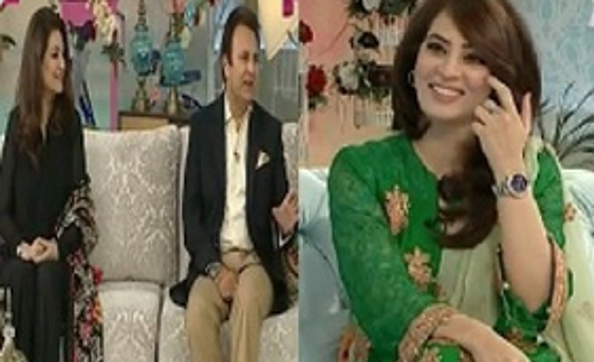 Behroze Sabzwari Praising Farah In Her Live Show
