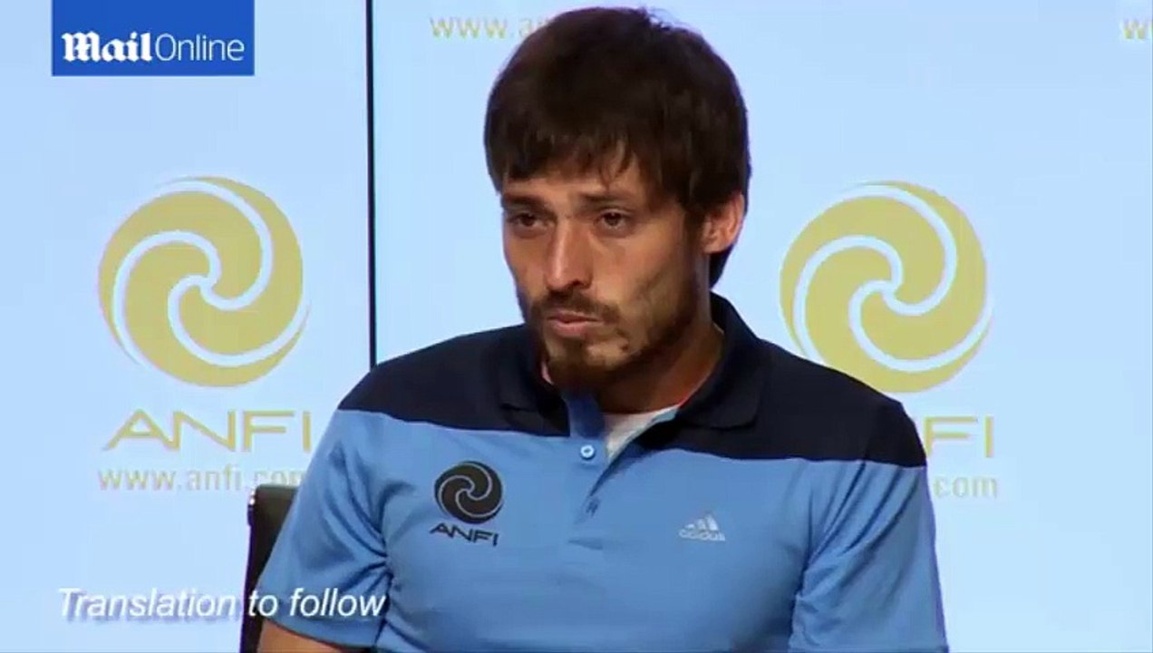 David Silva prioritises winning the Premier League for City