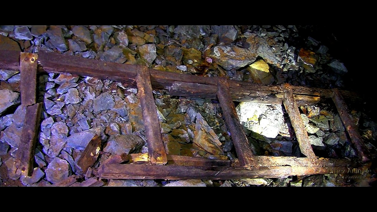 Exploration minière