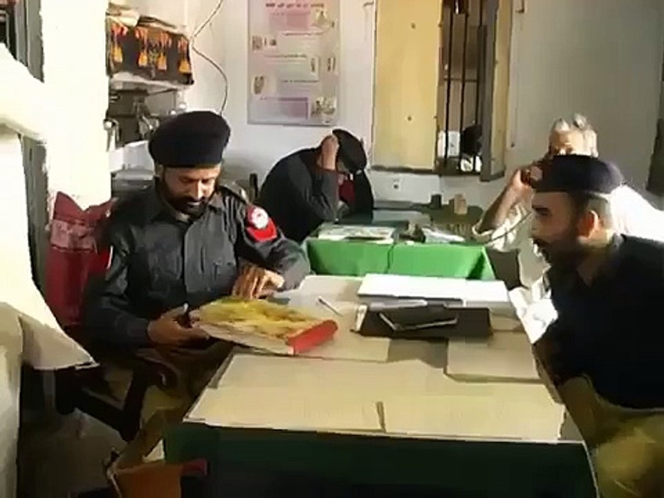 Female marriage to female in Pakistan