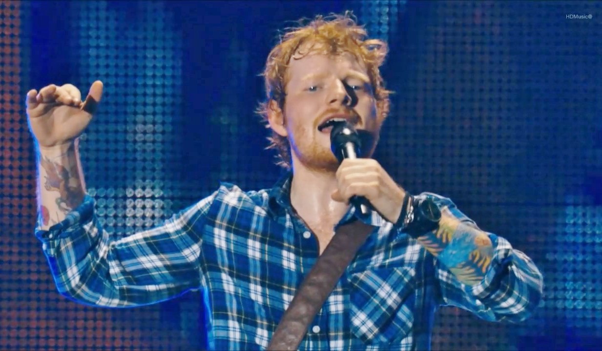 Ed Sheeran - Sing (HD) Live in London 2015