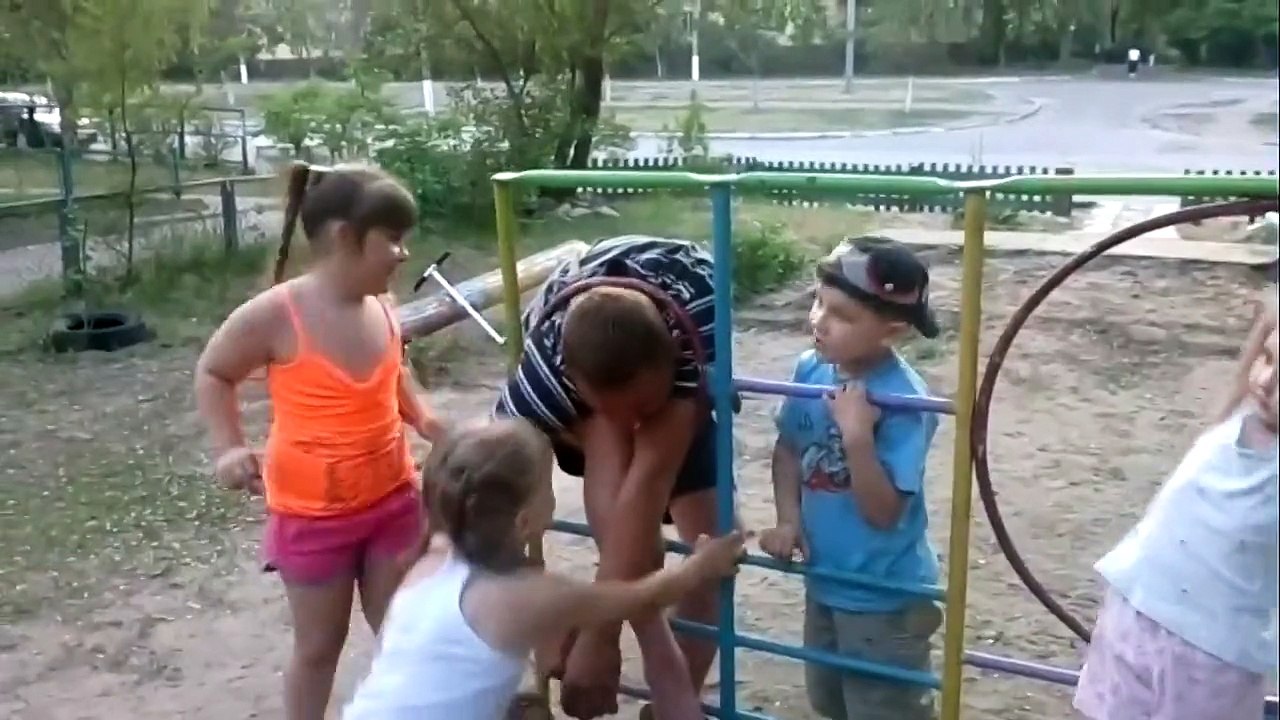 детская площадка полная версия