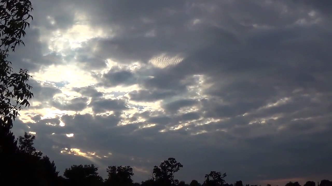 Zaujímavý úkaz na oblohe -HAARP? An interesting phenomenon in the sky -HAARP?