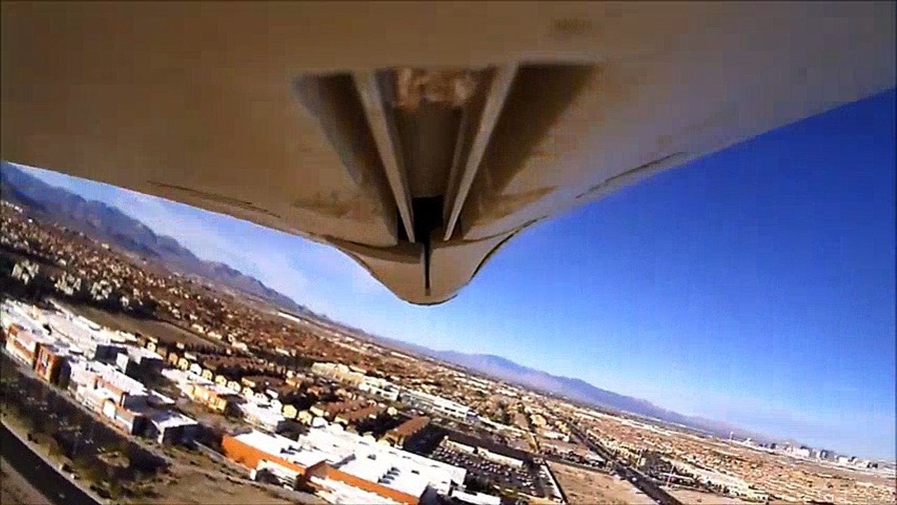 Freewing Su-35 Twin 70mm EDF Jet Crosswind Landing Training  Crosswind Landing