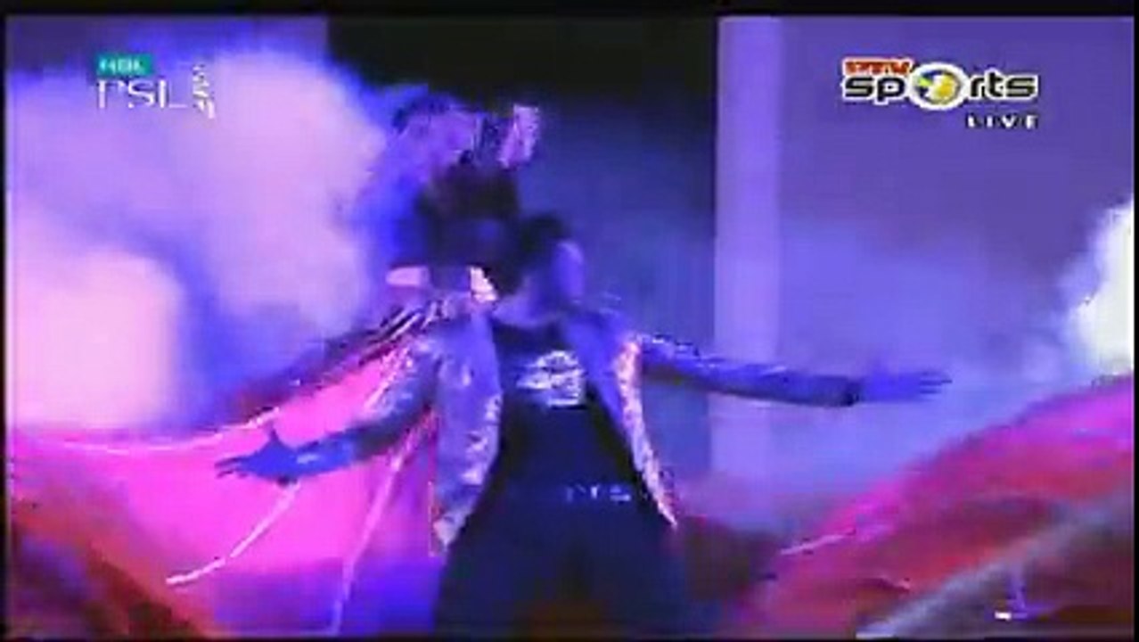 Mohib Mirza and Sanam Saeed Dance Performance in PSL