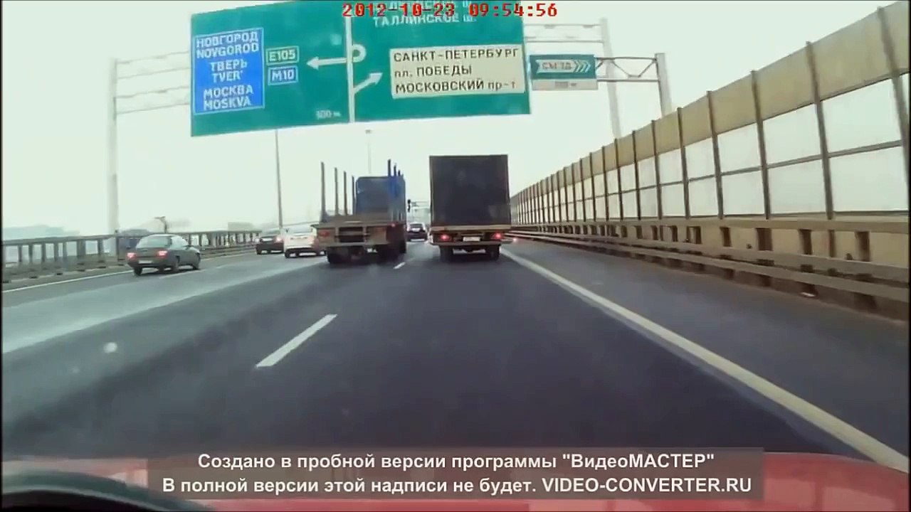 Подрезал и тут же был наказан! Деньги не лечат глупость!