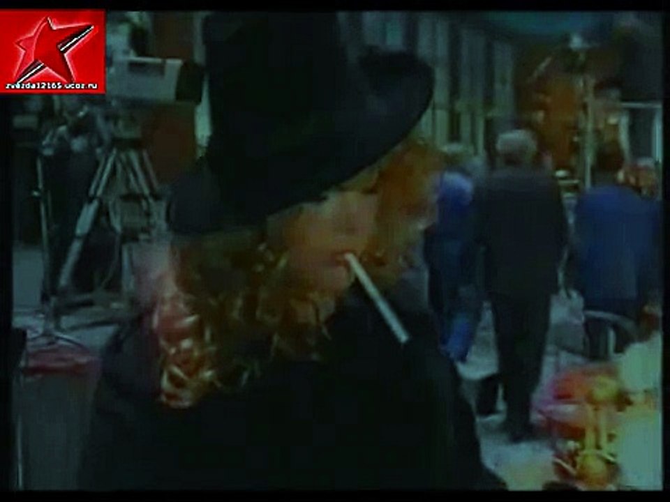 Алла Пугачева - Живи спокойно, страна