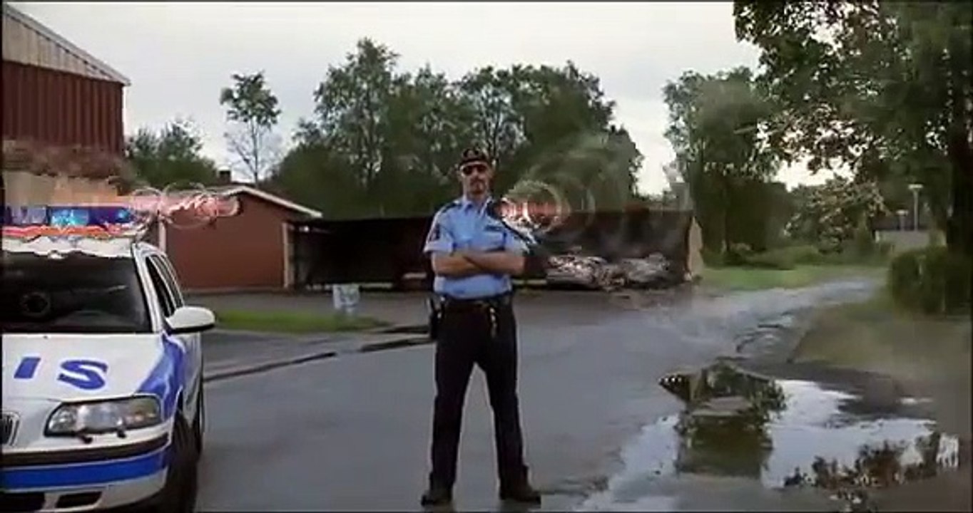 Kopps Funny fighting scene