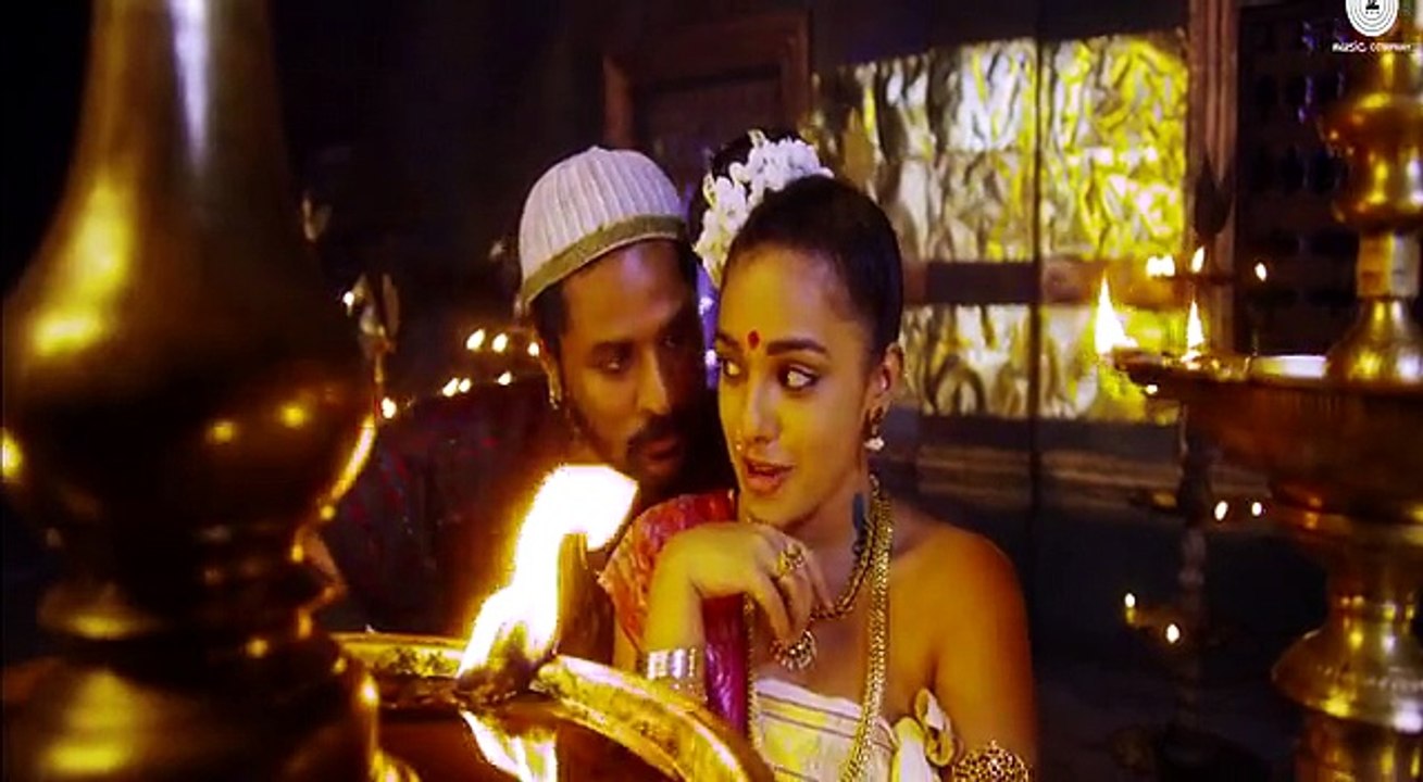 Chori Chori Chupke - [HQ