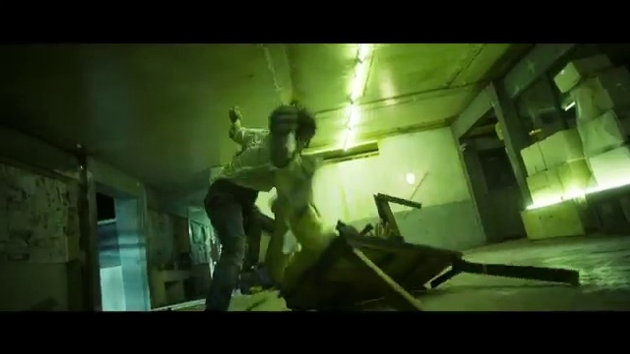 Baaghi Official Trailer: Tiger & Shraddha 🔥