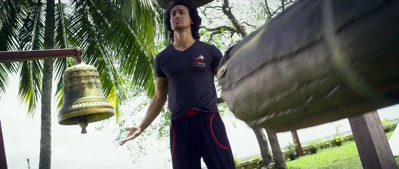 Baaghi Official Trailer 1080p Baaghi Cineplax