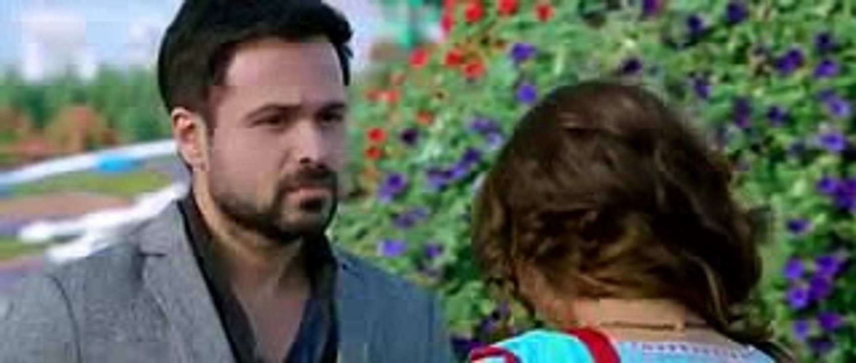 Hamari adhuri kahani trailer